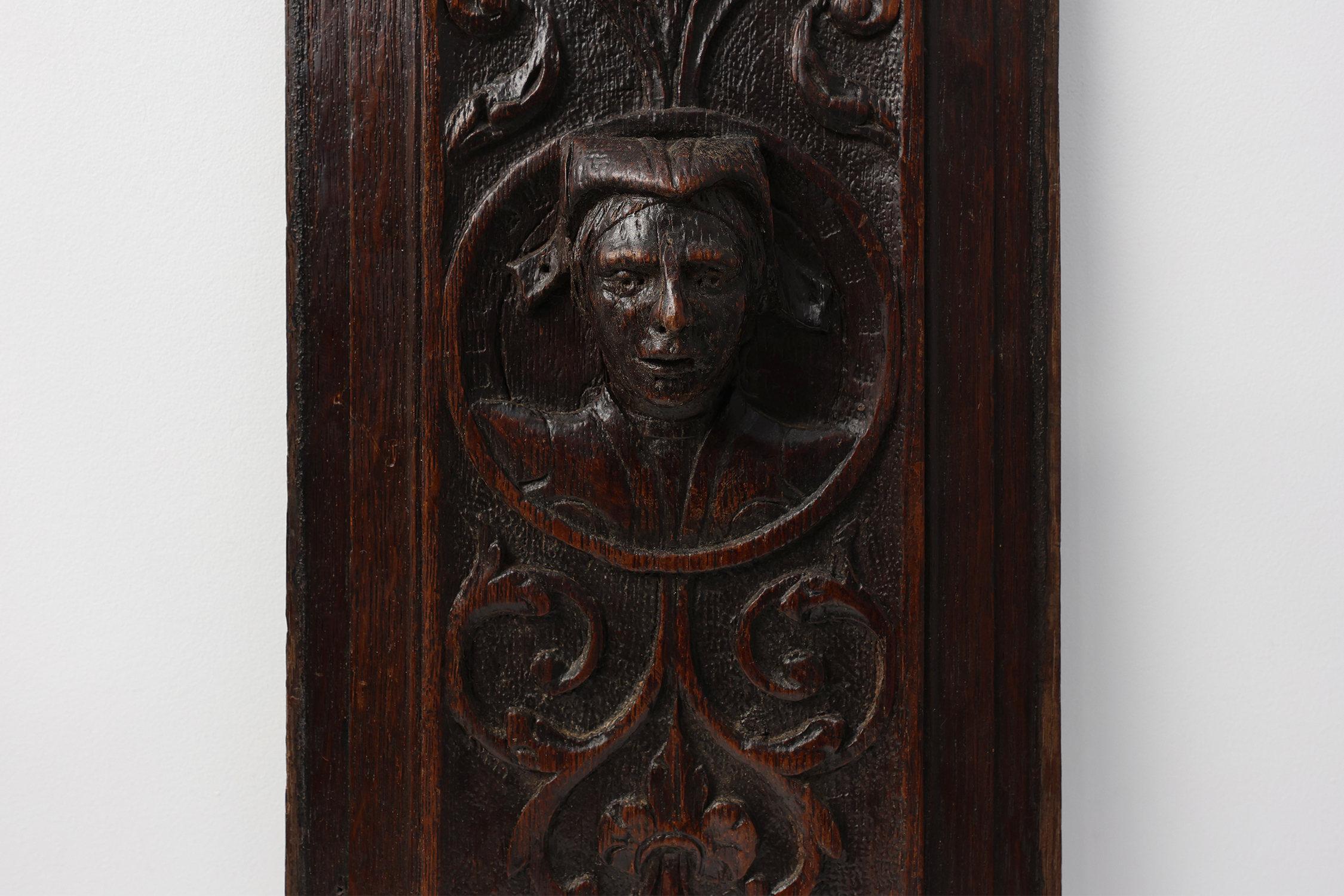 16th Century Flemish Renaissance Carved Oak Panel with Female Portrait Medallionthumbnail